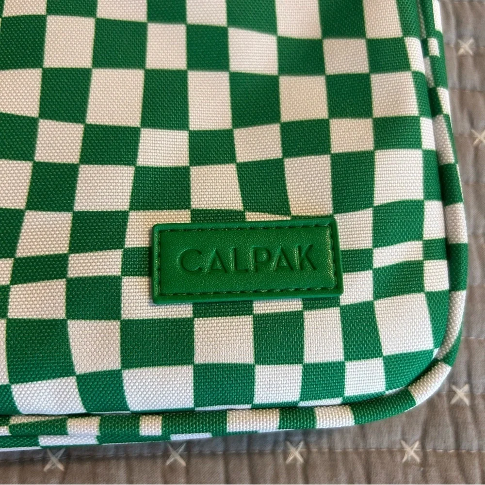 Calpak Green and White Checkered Laptop Sleeve - Like New!